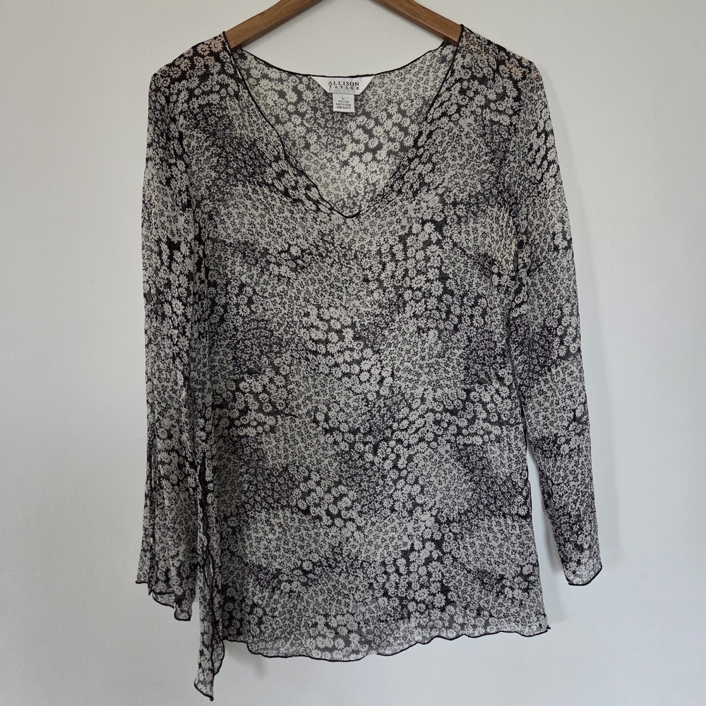 Allison Taylor 100% Silk Floral Blouse
